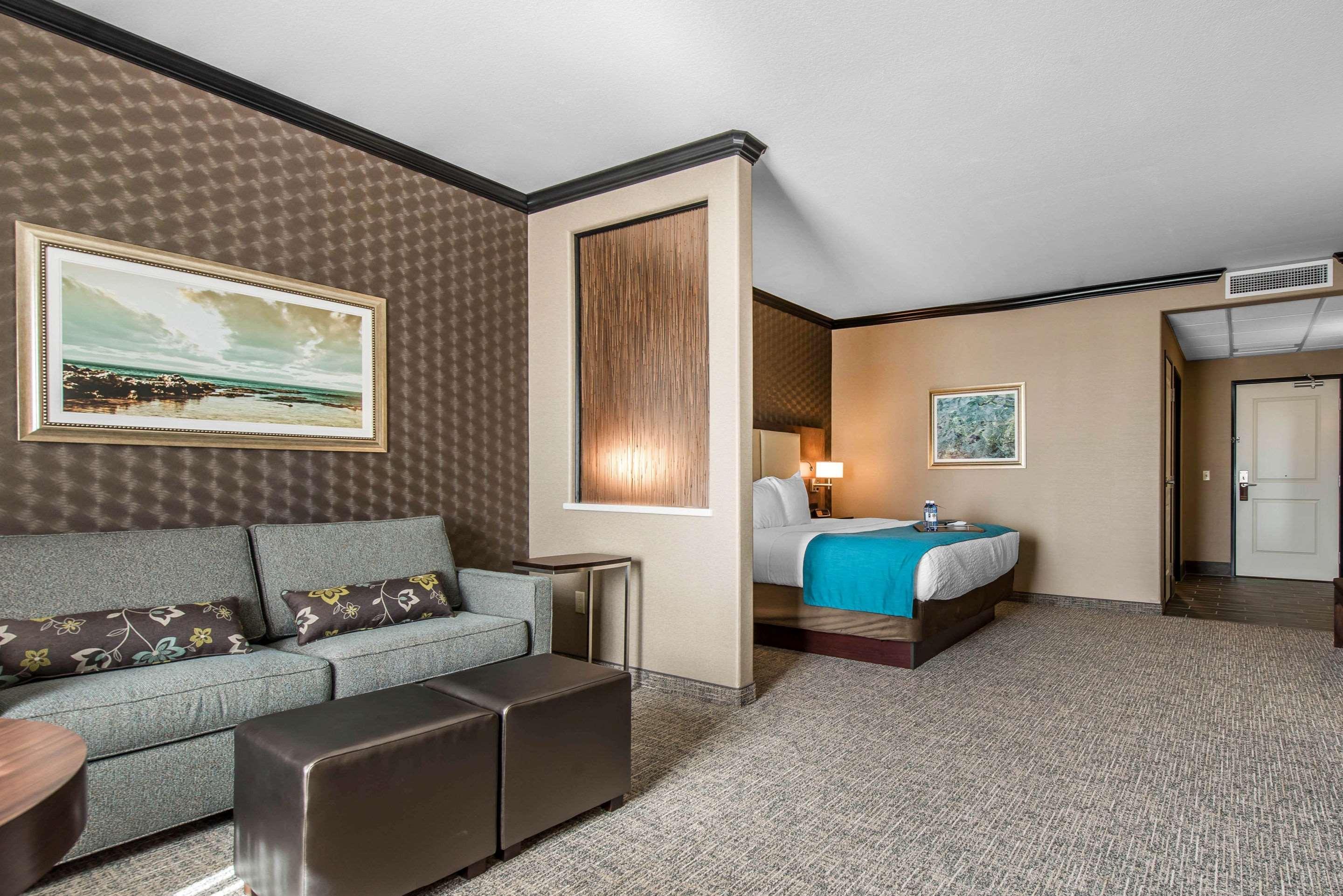 The Heritage Inn & Suites, Ascend Hotel Collection Garden City Exteriér fotografie