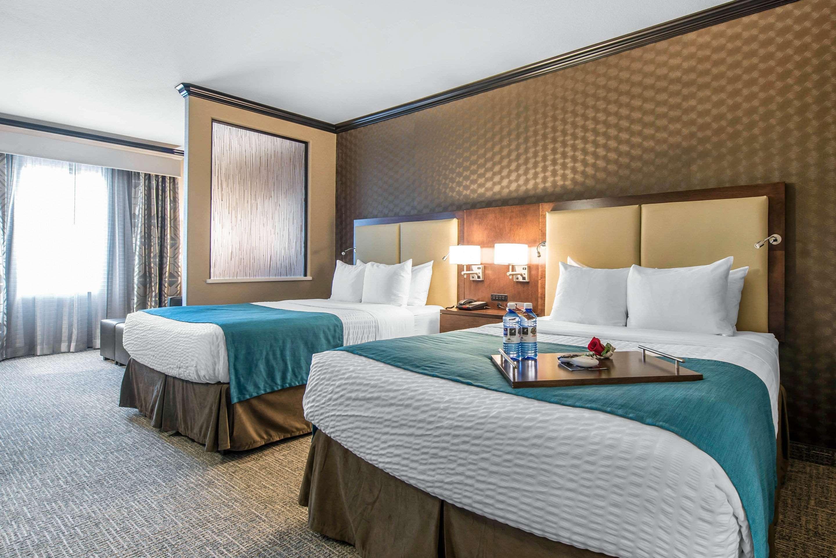 The Heritage Inn & Suites, Ascend Hotel Collection Garden City Exteriér fotografie