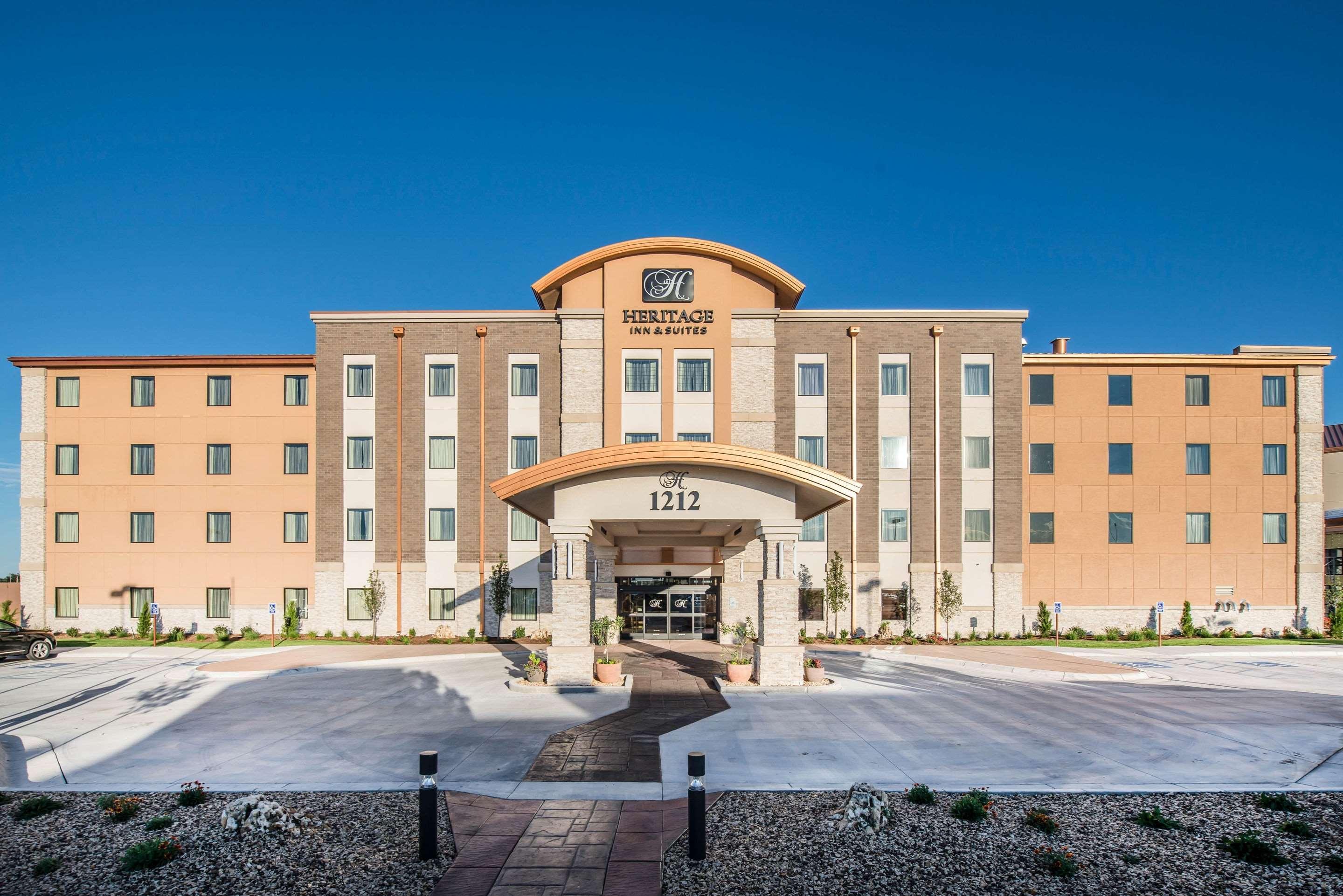 The Heritage Inn & Suites, Ascend Hotel Collection Garden City Exteriér fotografie