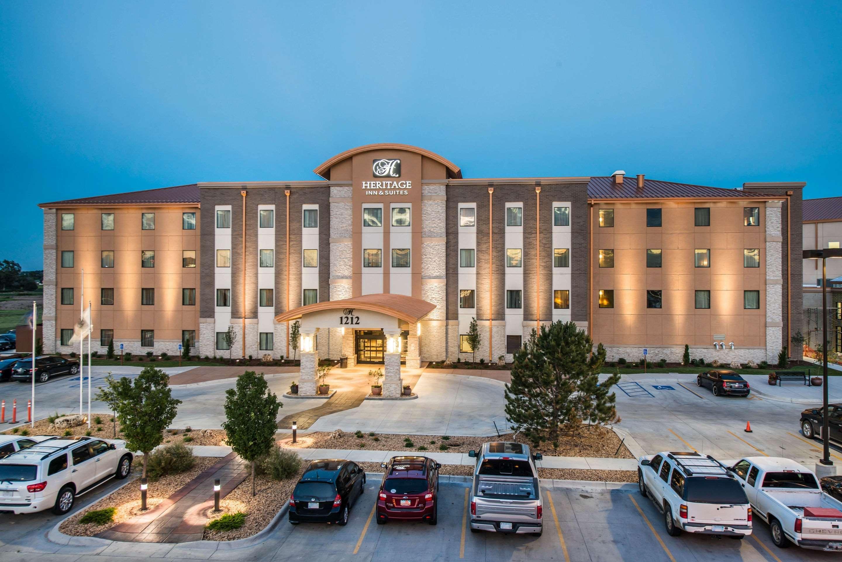 The Heritage Inn & Suites, Ascend Hotel Collection Garden City Exteriér fotografie