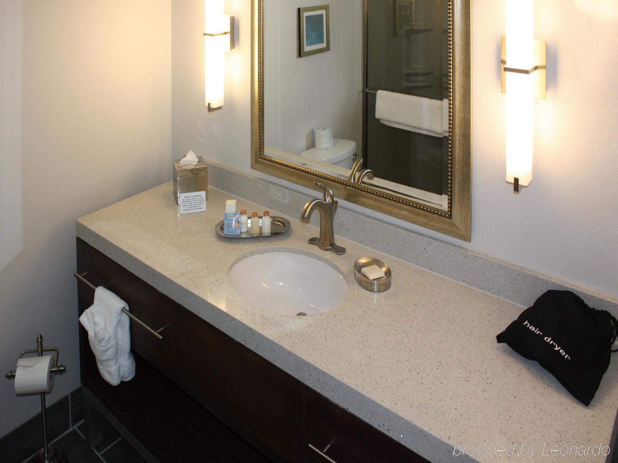 The Heritage Inn & Suites, Ascend Hotel Collection Garden City Exteriér fotografie